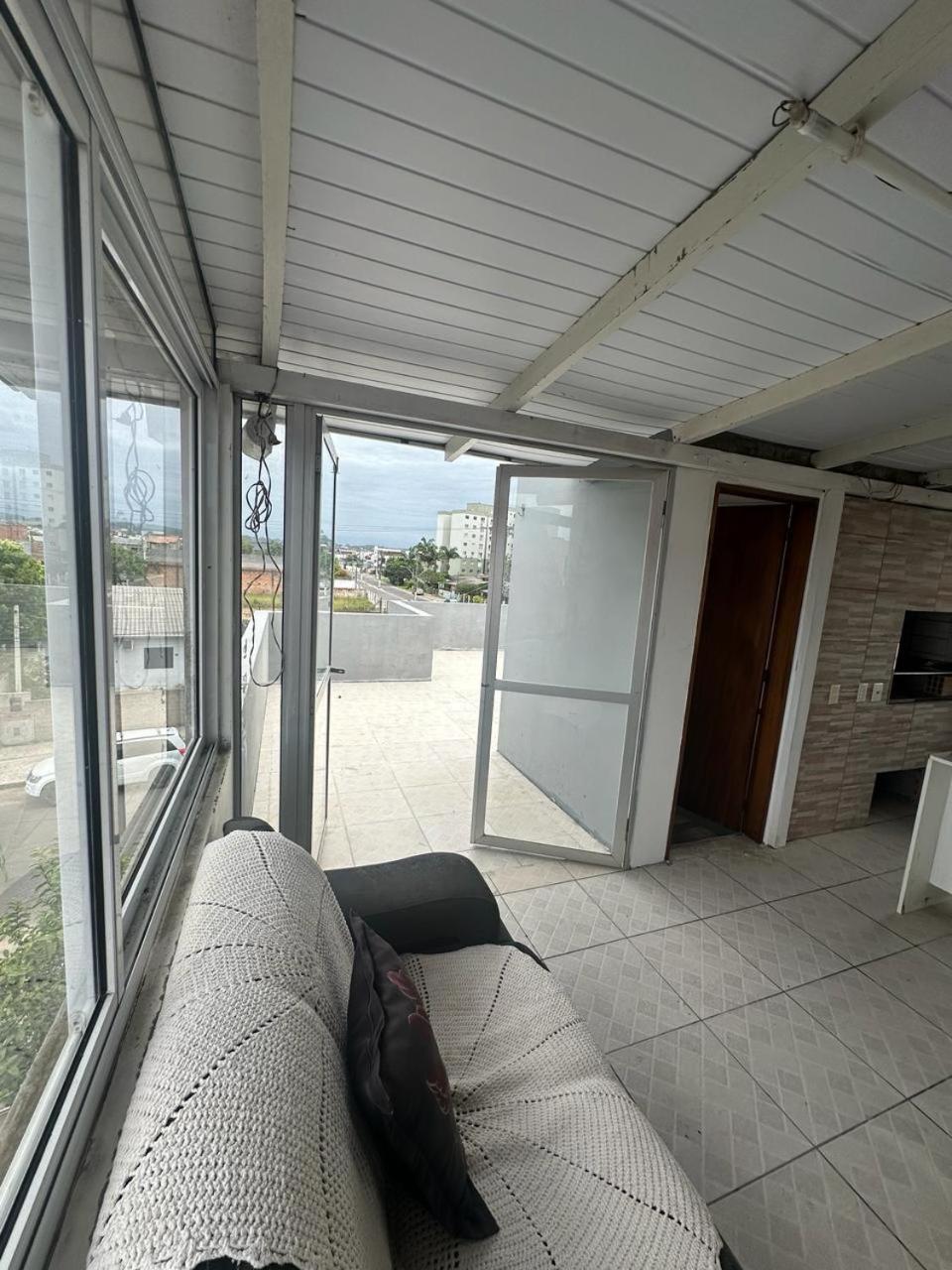 Sobrado Com Terraco E Area De Churrasqueira. Torres Εξωτερικό φωτογραφία